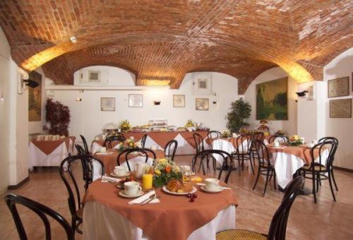 Hotel Johnny Milánó Kültér fotó