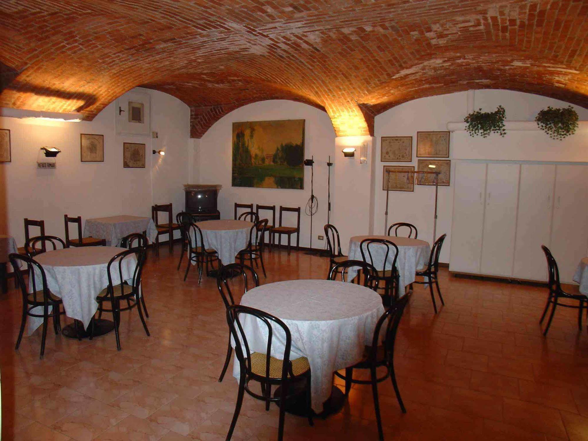 Hotel Johnny Milánó Kültér fotó